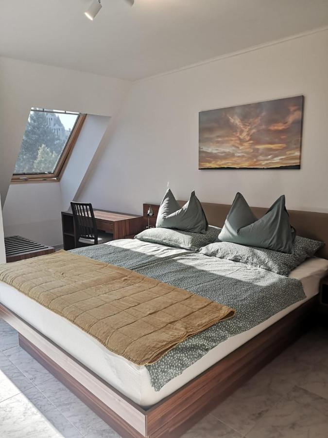 Lotusbluete Appartement In Heviz Mit Tiefgarage Und Panoramaterrasse Exterior photo