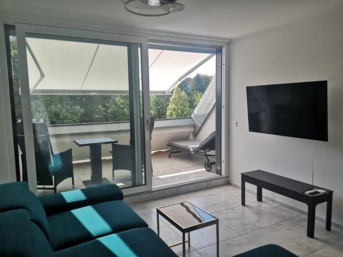 Lotusbluete Appartement In Heviz Mit Tiefgarage Und Panoramaterrasse Exterior photo