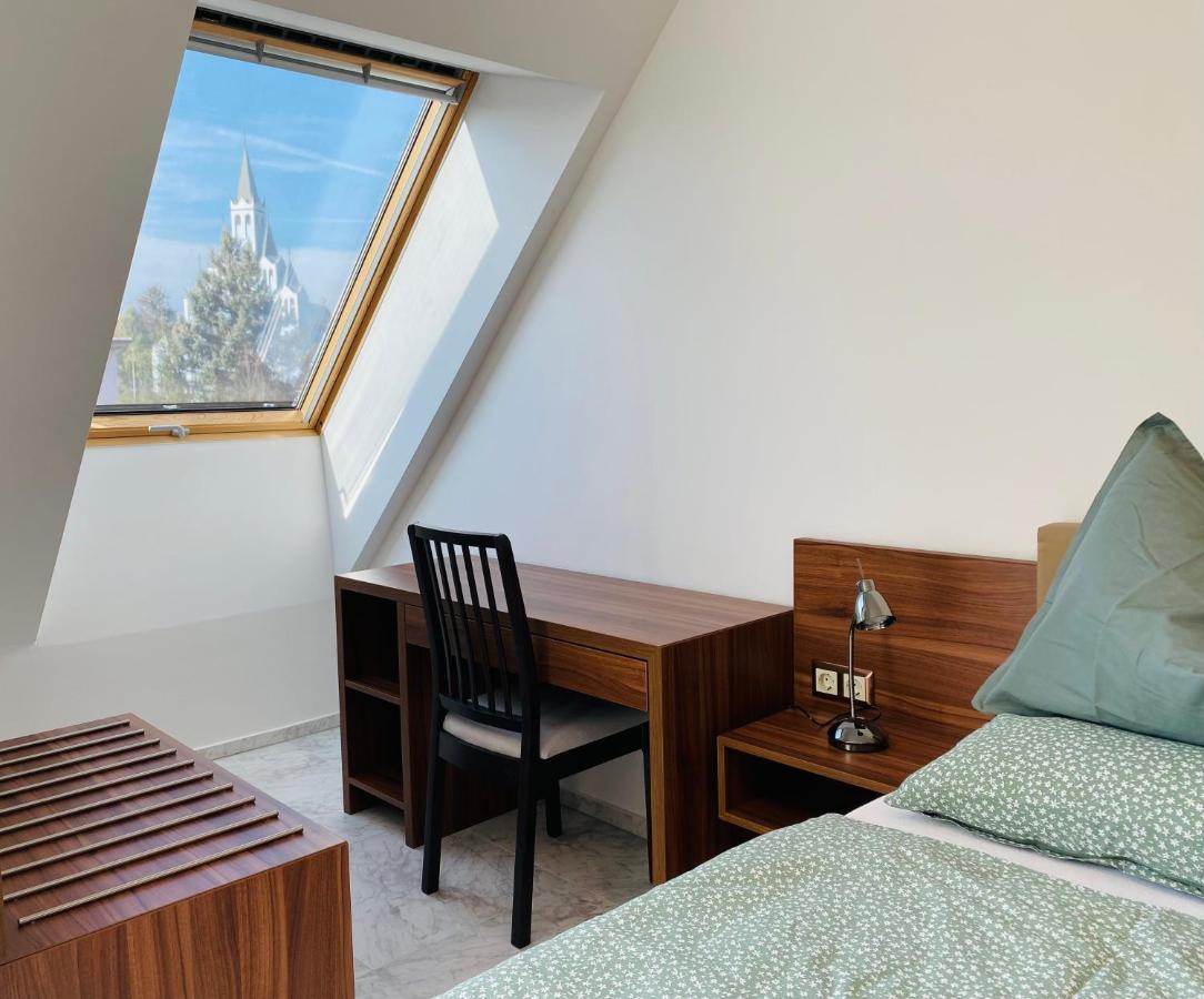 Lotusbluete Appartement In Heviz Mit Tiefgarage Und Panoramaterrasse Exterior photo
