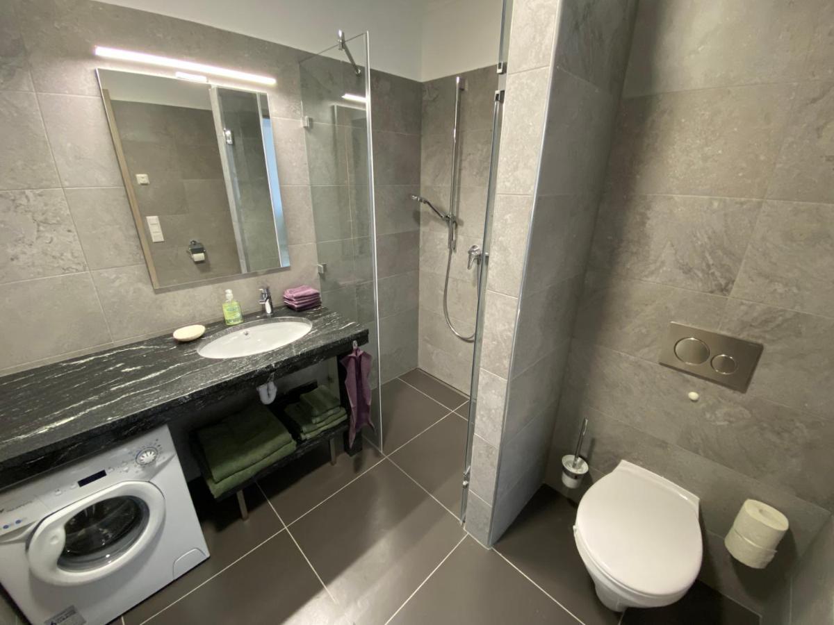 Lotusbluete Appartement In Heviz Mit Tiefgarage Und Panoramaterrasse Exterior photo
